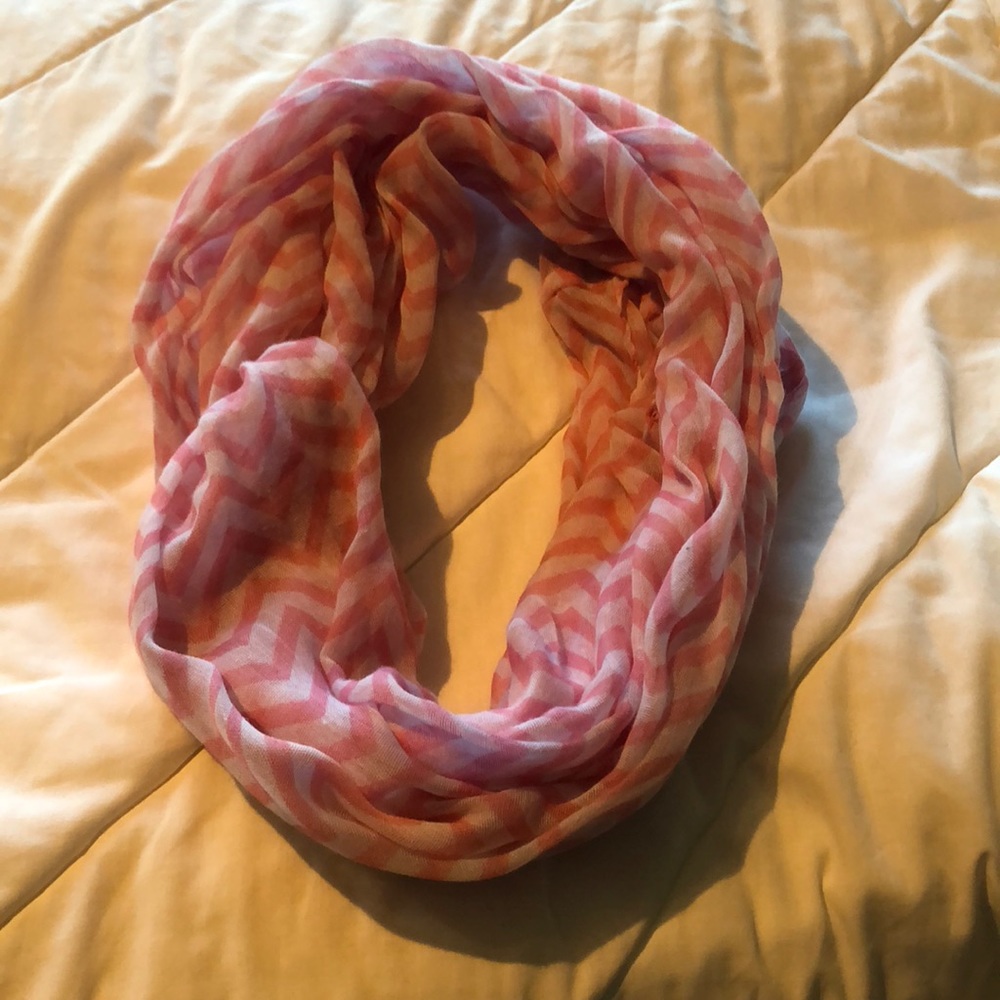 Scarf - Picture 2 of 3